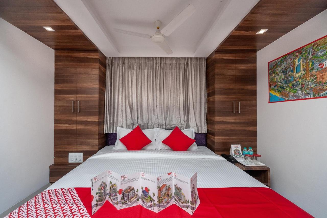 Capital O Admire Suit Hospitality Chennai Exteriör bild