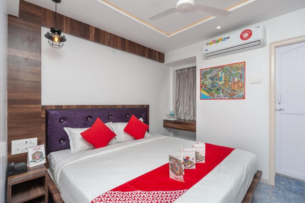 Capital O Admire Suit Hospitality Chennai Exteriör bild