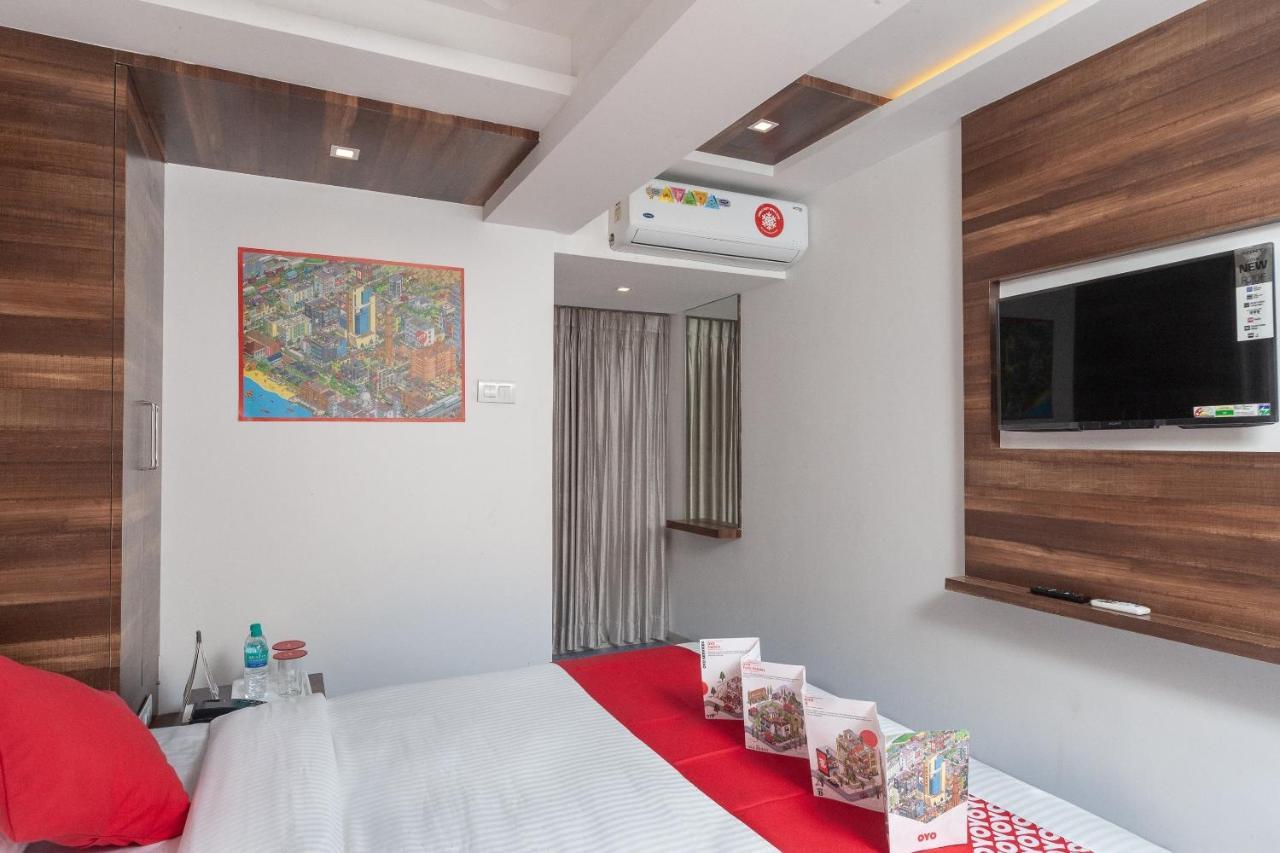 Capital O Admire Suit Hospitality Chennai Exteriör bild